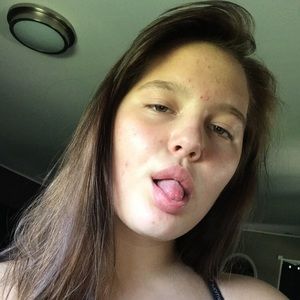 Meet your Posher, Carley